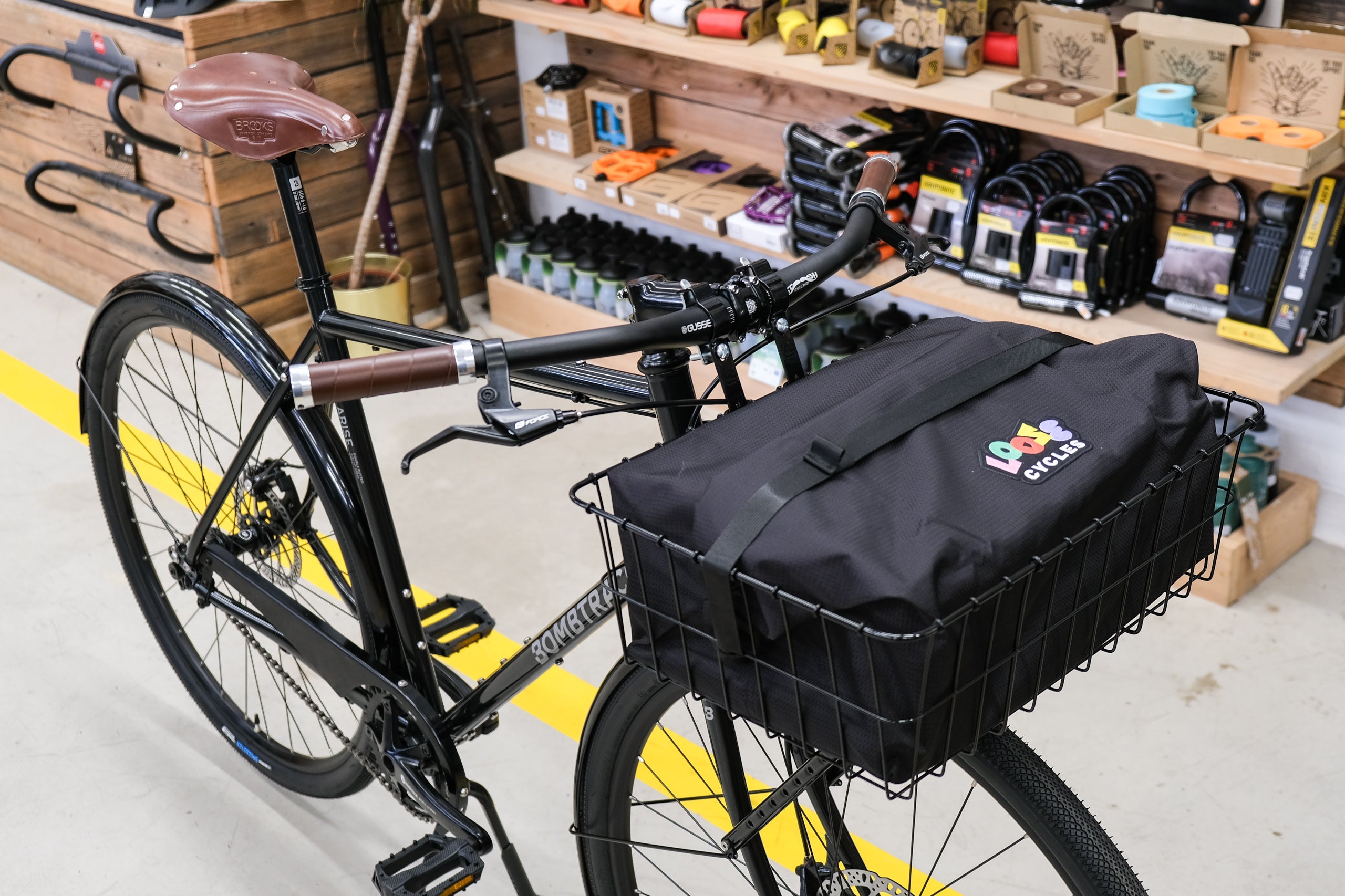 Loose Cycles basket bag 