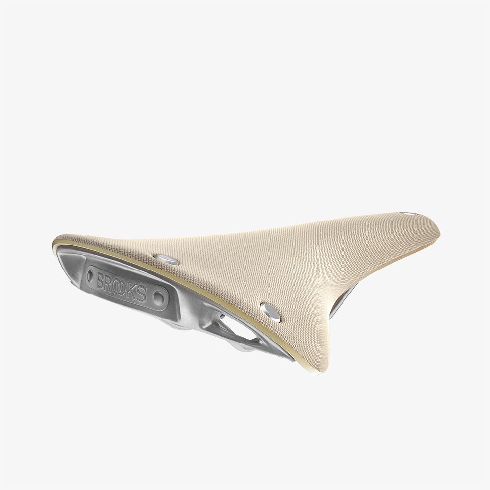 Brooks C17 sedež